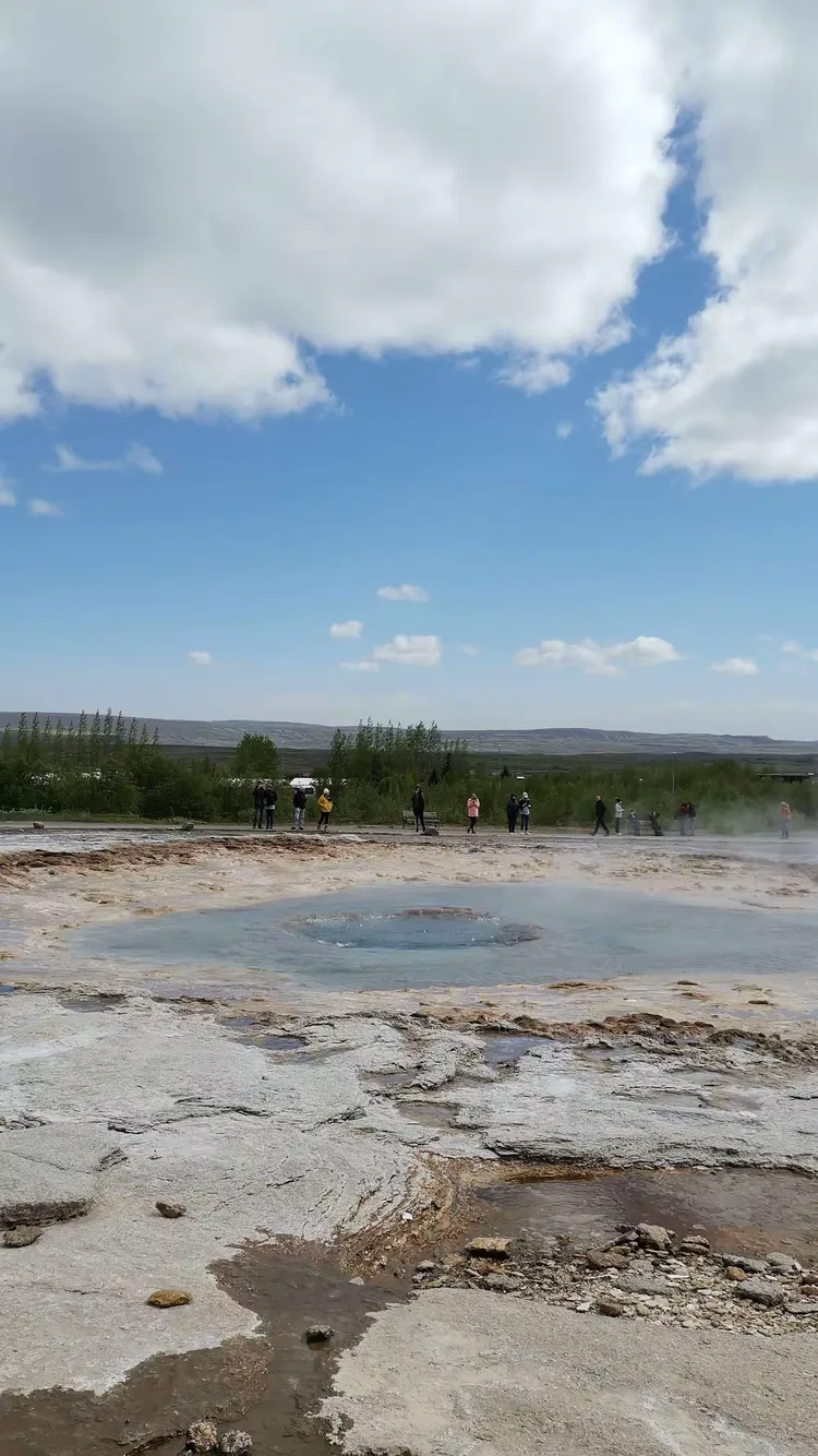冰岛取得胜利，晋级前景仍不明朗的简单介绍