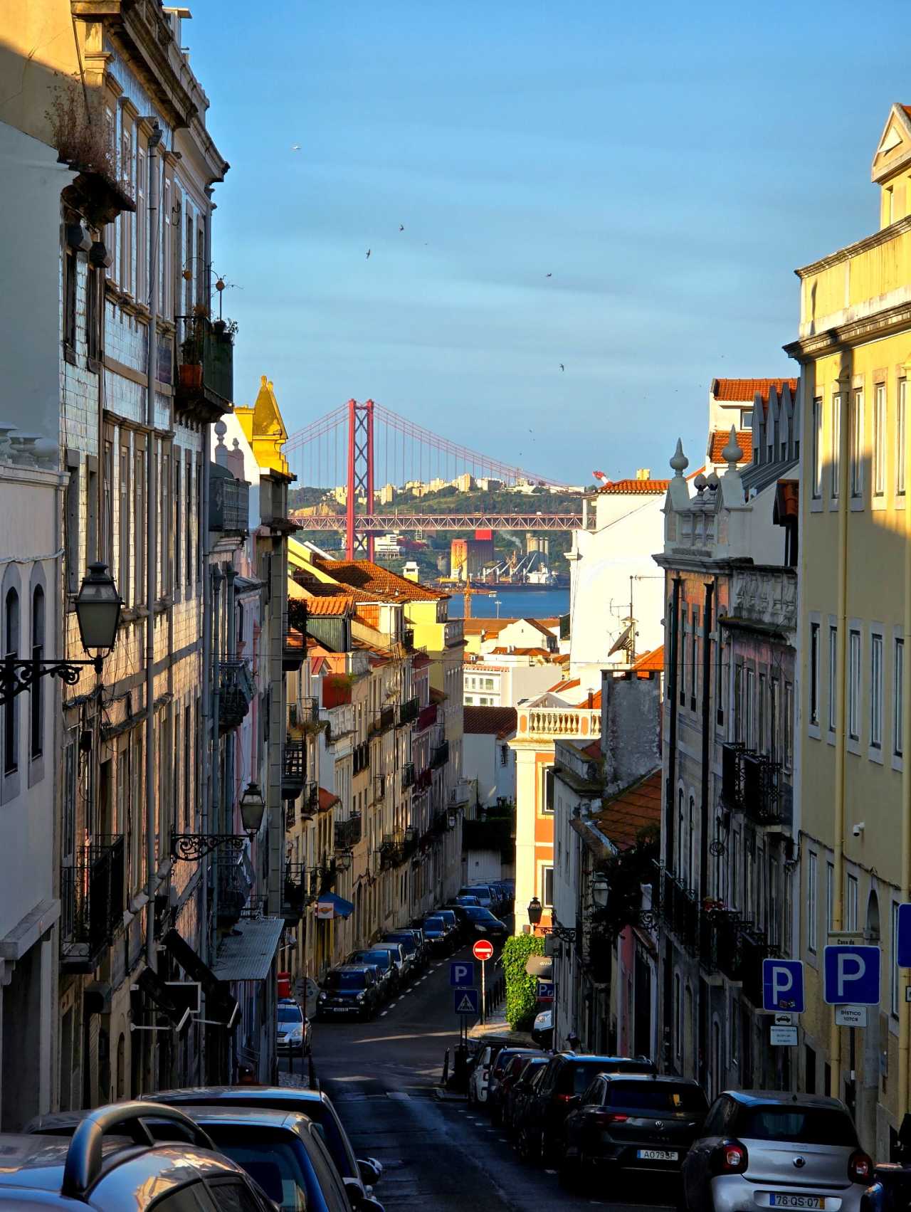 九游体育-巴塞罗那客场战平卢多戈雷茨，科曼解围成功的简单介绍