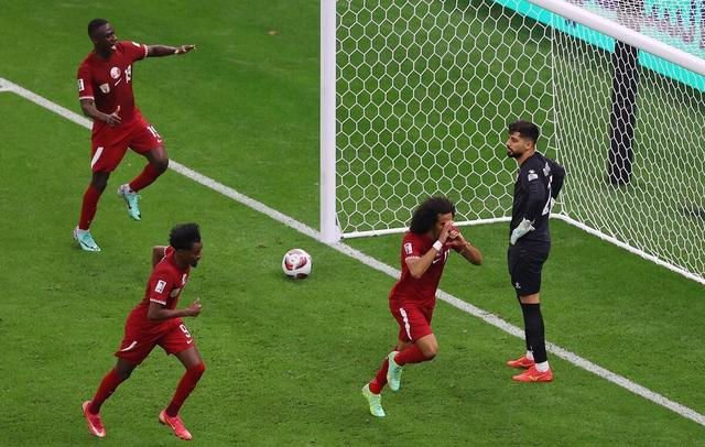 九游娱乐网站-精妙配合两队对峙，比分胶着悬念的简单介绍