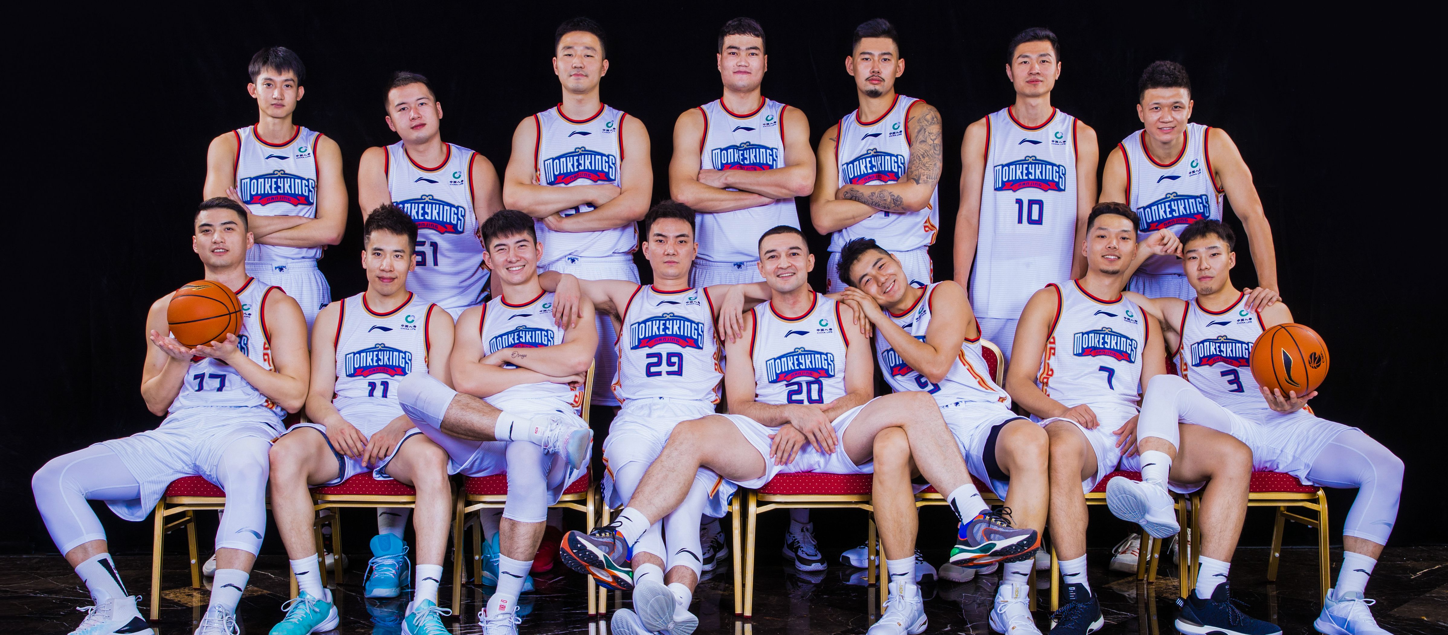 球队在篮球比赛中的紧密配合