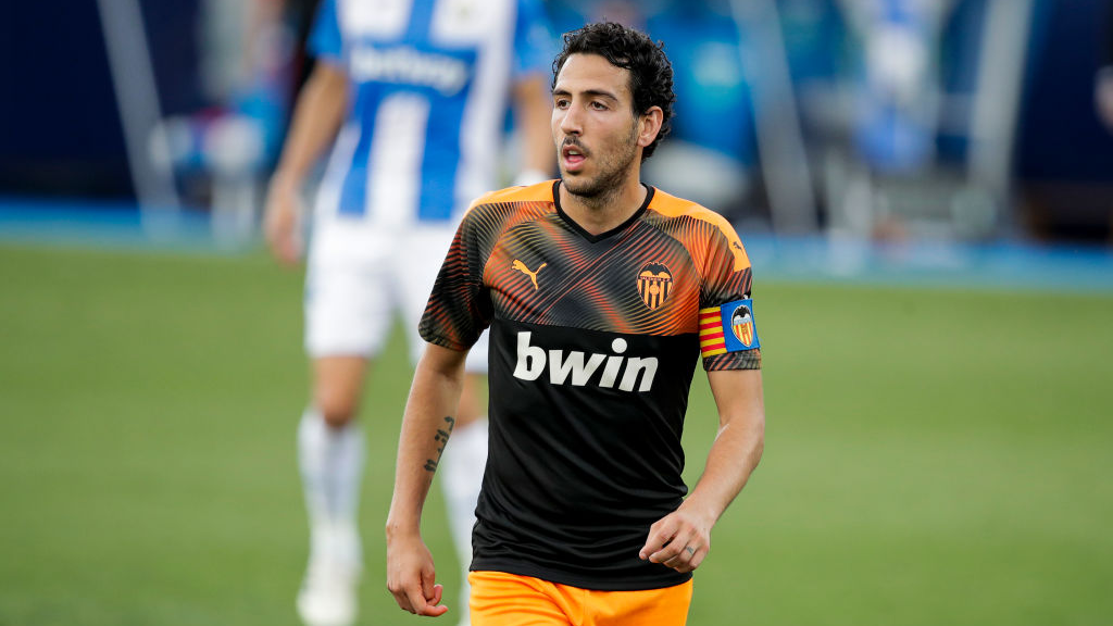 九游娱乐app下载-关于前锋冯潇霆为雷霆三人合影称瓦伦西亚队不是问题的信息