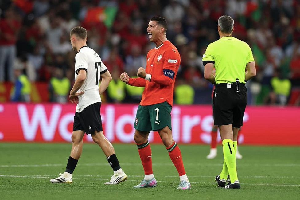 九游APP-关于欧预赛揭幕战即将开打，球队备战兴致高昂的信息