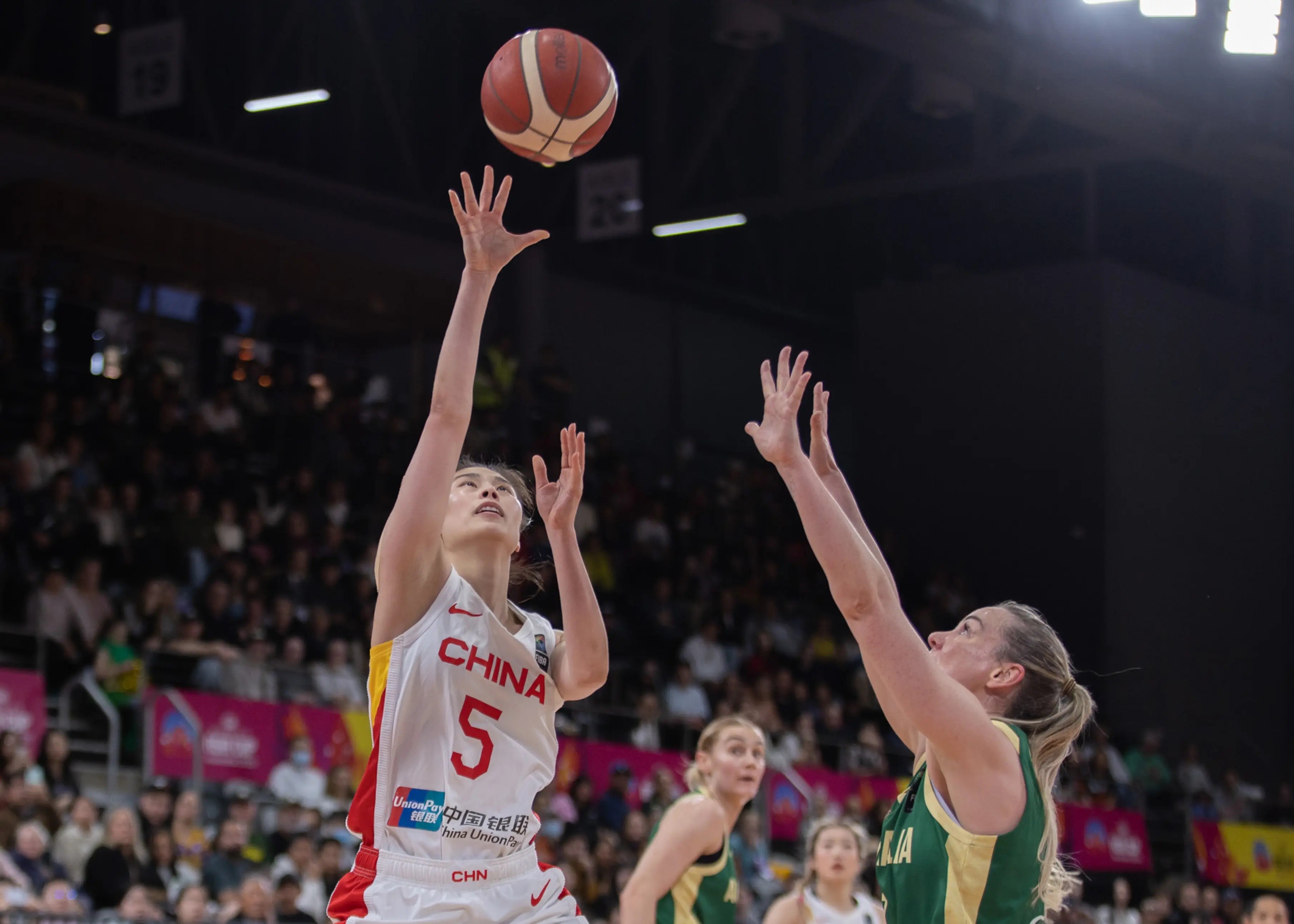 九游娱乐入口-以色列女篮在比赛中实现突破