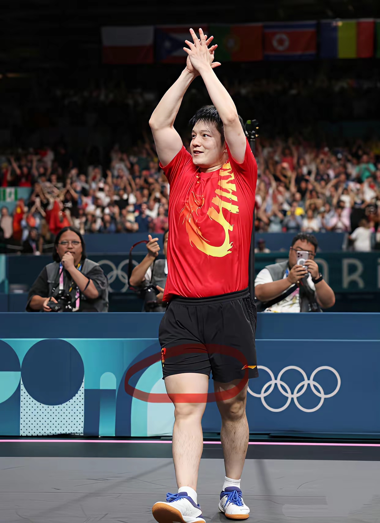 法国队鏖战葡萄牙队，樊振东惊艳四座