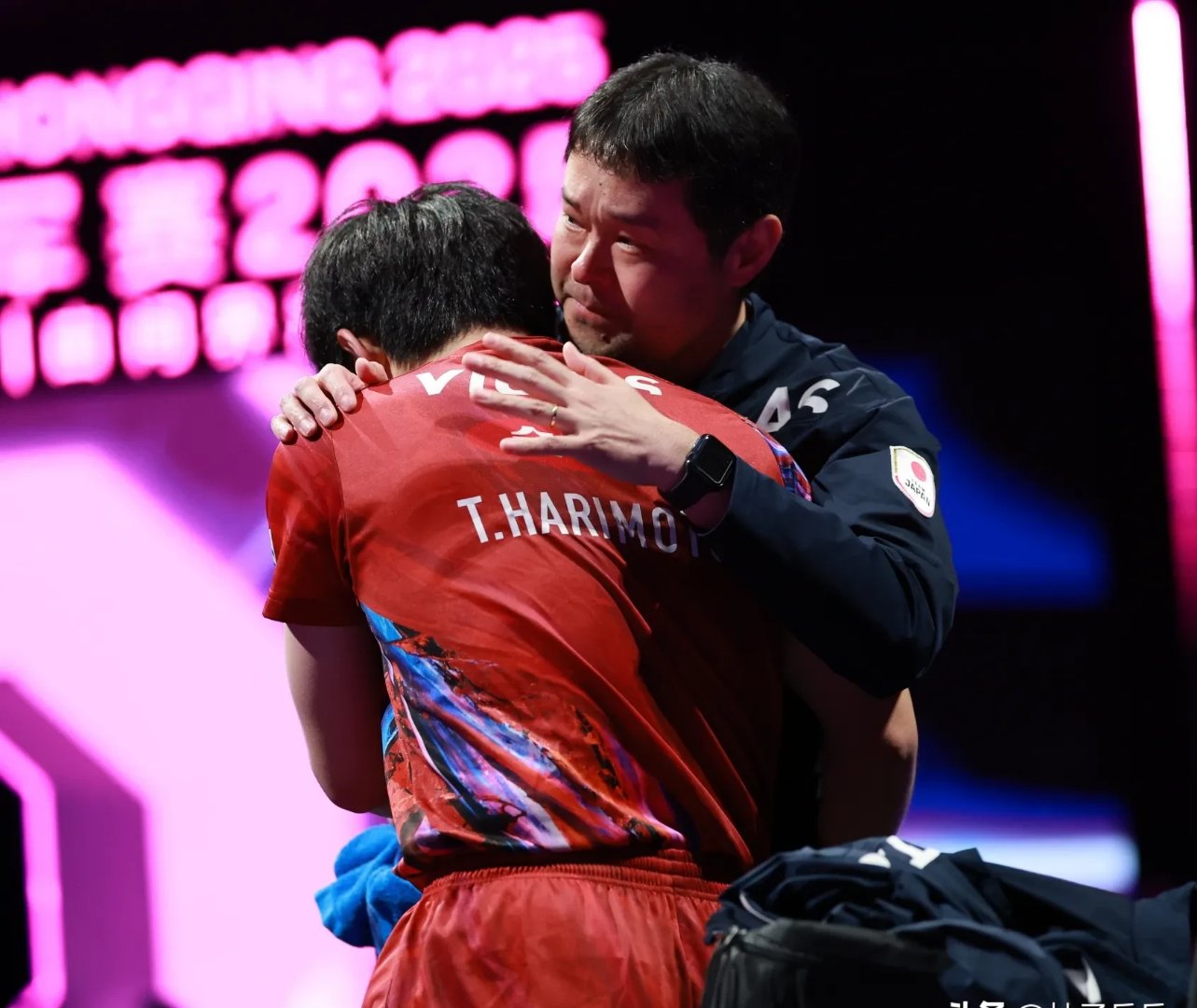 九游娱乐-德国队碾压日本队，张本智和刷新纪录的简单介绍