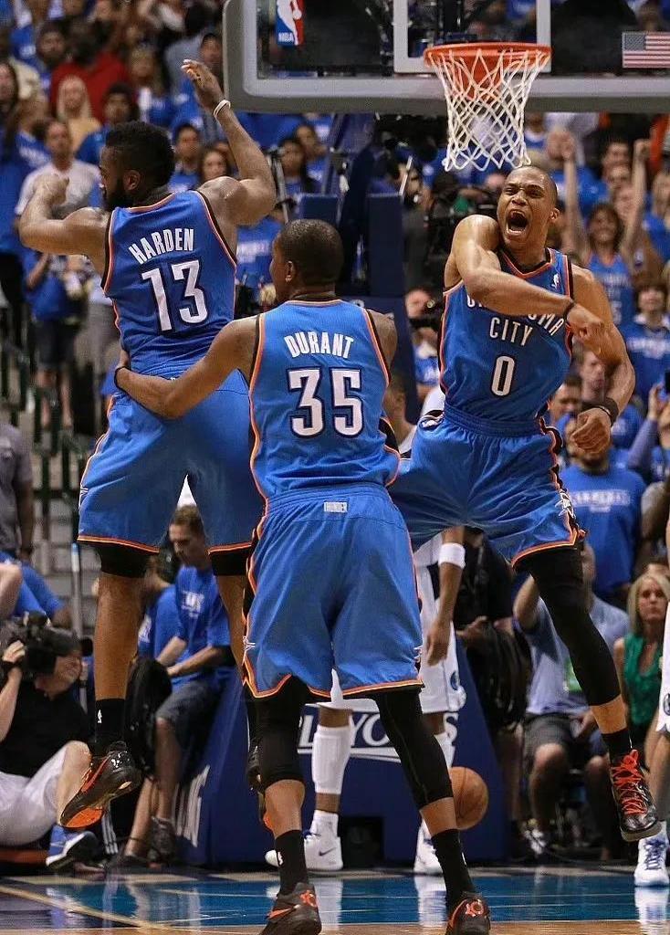 雷霆逆转快船，锡安统治全场的简单介绍