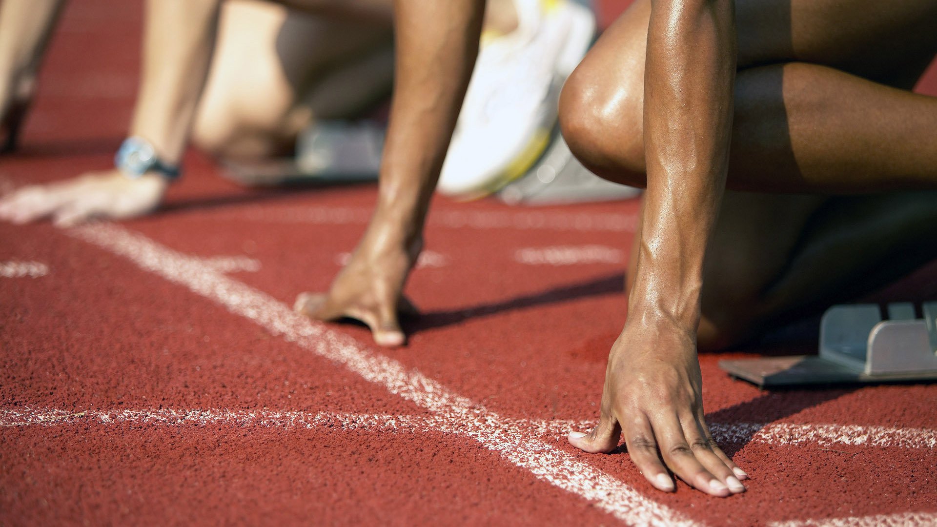 冷门与传奇,泰国队力克丹麦队,李梓嘉刷新纪录的双重震撼